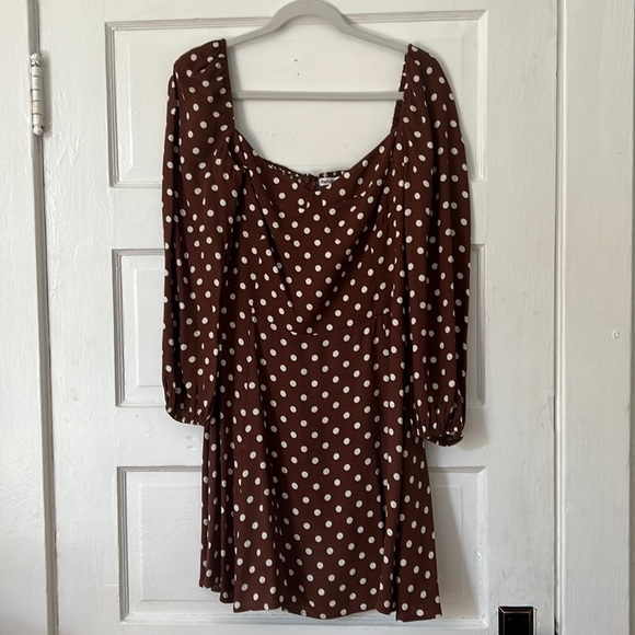 fit and flare chiffon dress Strapless Flower Print Flower Dress length Reformation Noe Silk Dress Color:Sage Multi